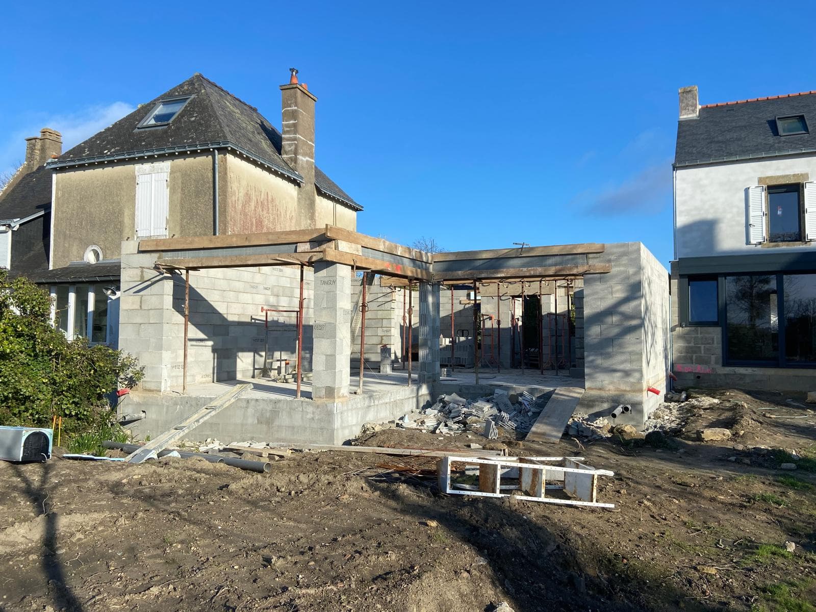 Extension de maison — chantier réalisé par Renov'Construction dans le Morbihan